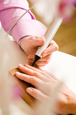 Meting op een acupunctuurpunt op de hand